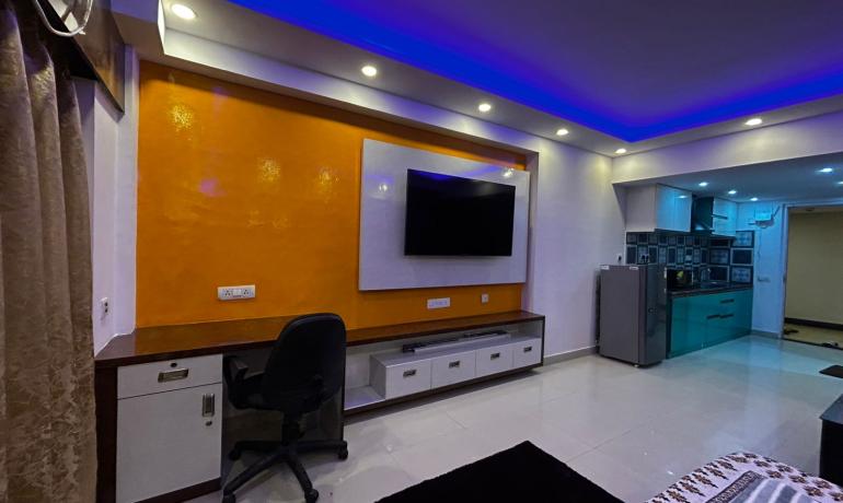 Ultra Luxary Apartment Near kolkata Airport Xanadu