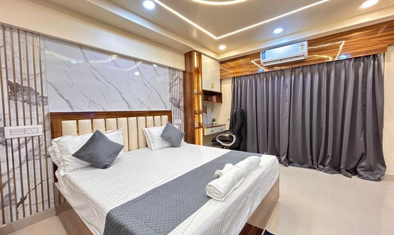 Top-Rated Studio in New Town