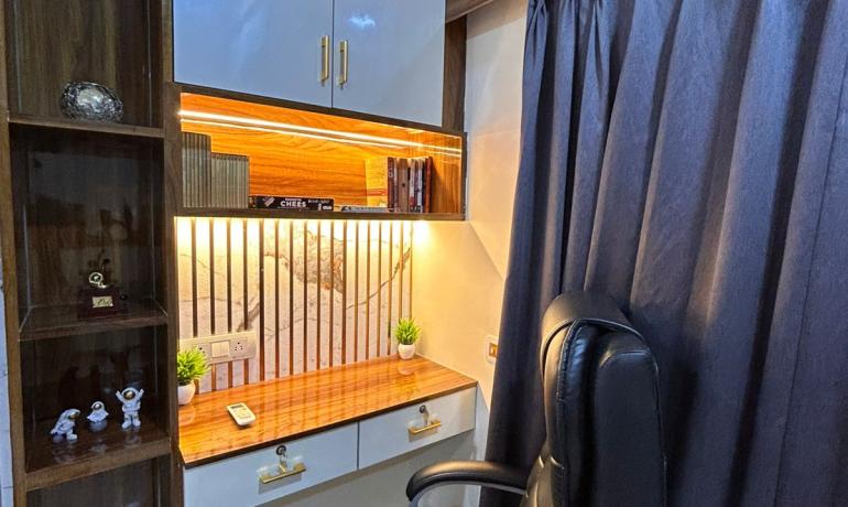 Top-Rated Studio in New Town